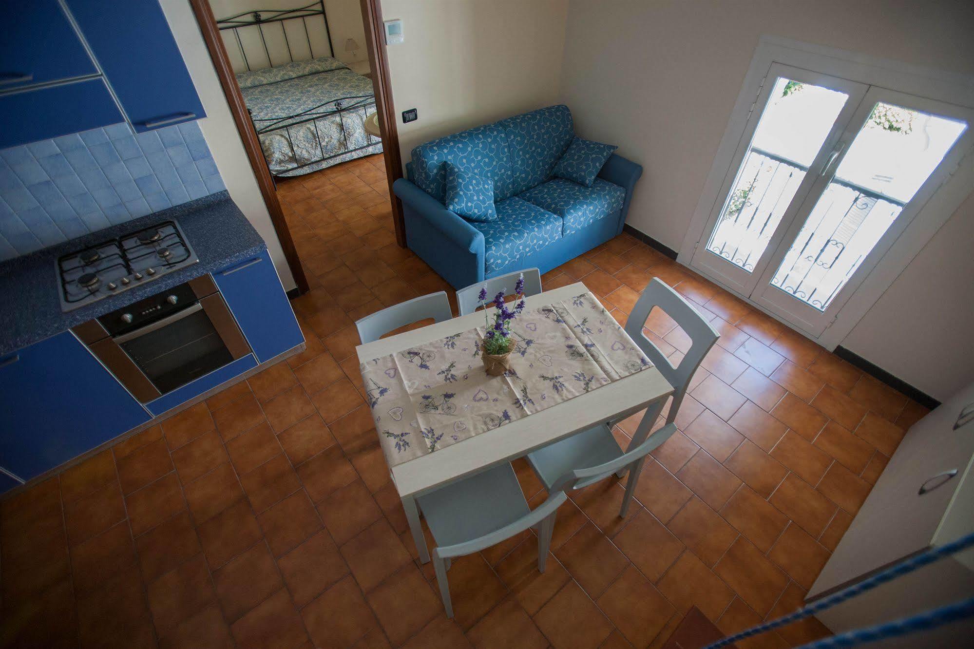 Residence Rta Villa Marina Imperia Bagian luar foto